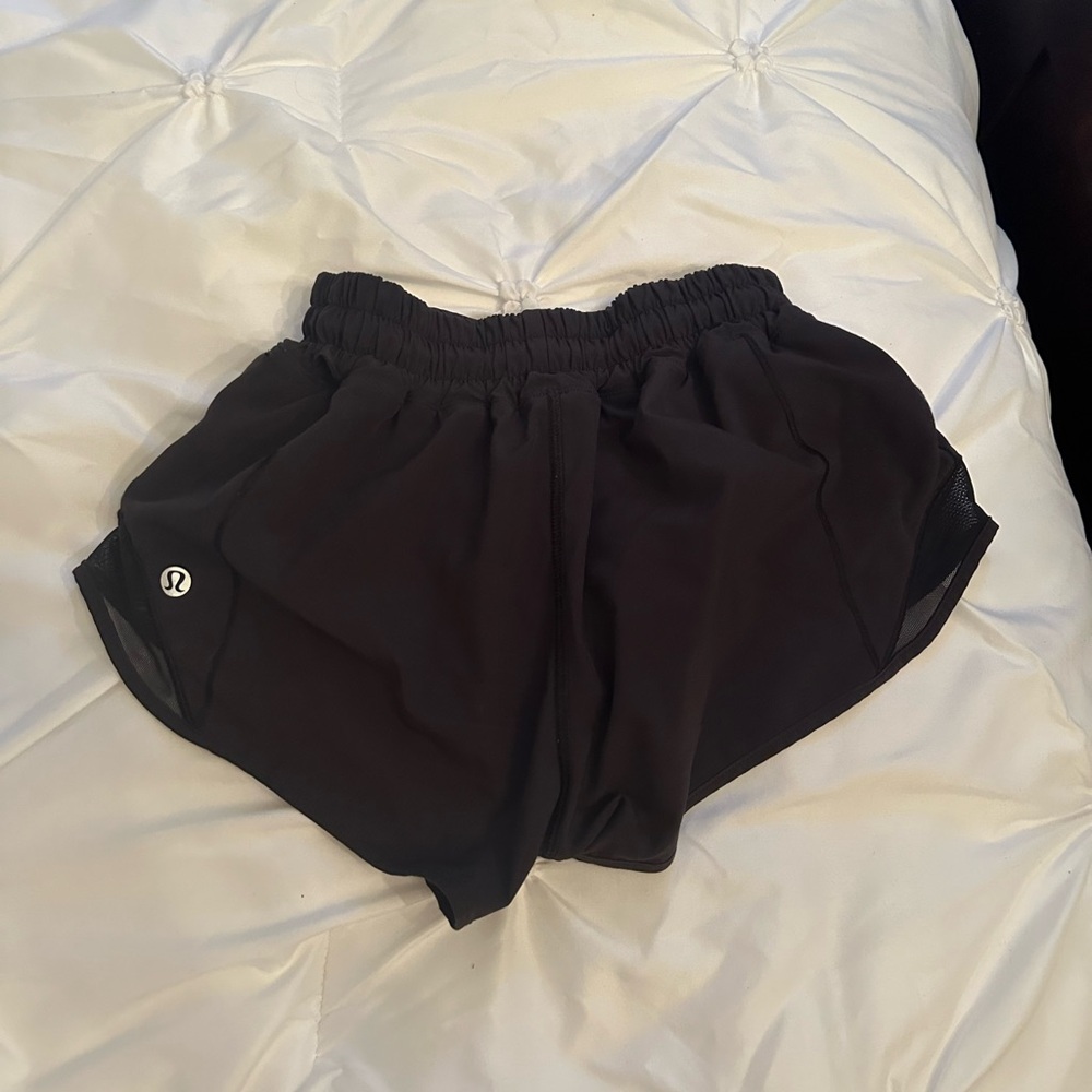 Lululemon hotty hot shorts